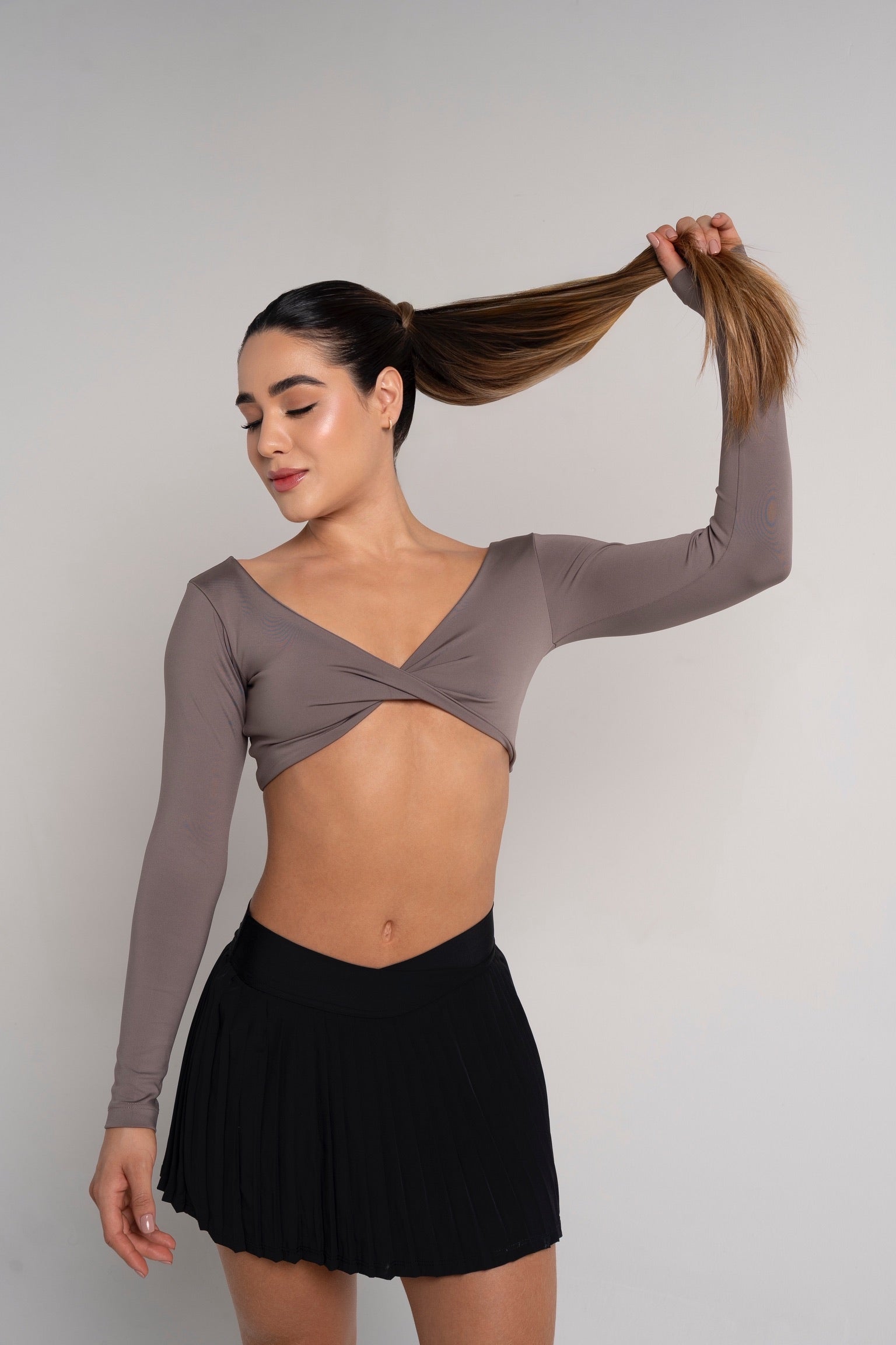 Color: TAUPE